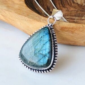 Labradorite Silver Necklace